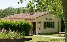 Camping L'Ilot Du Chail